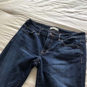 dark abercrombie jeans
